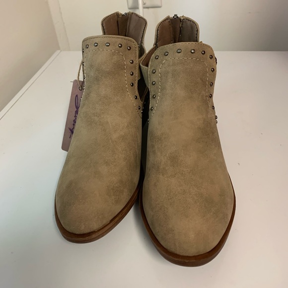 Seven7 Size 7 Women’s Boots. BNWT. - Picture 1 of 3